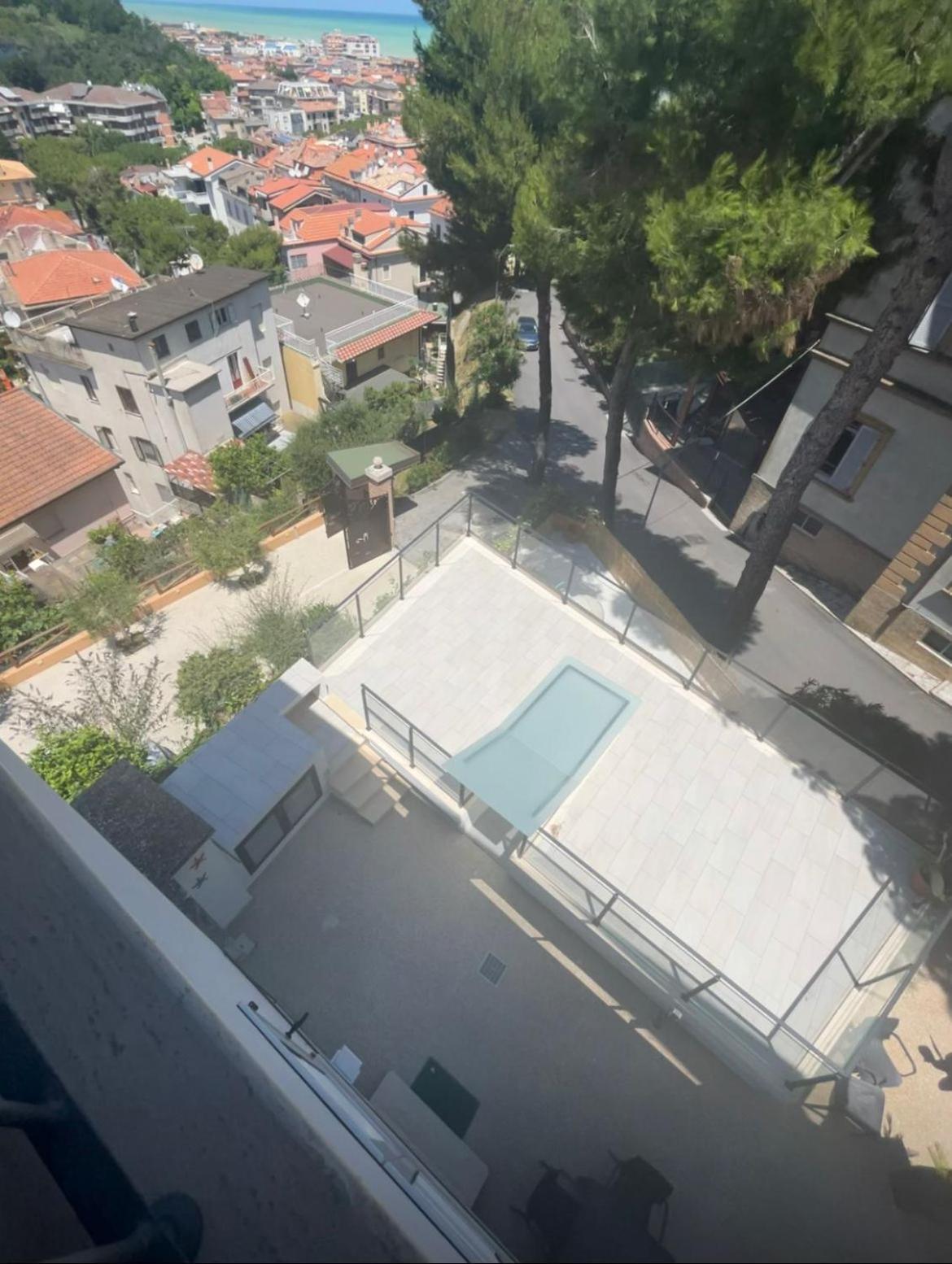Cupra Turchese Apartment *